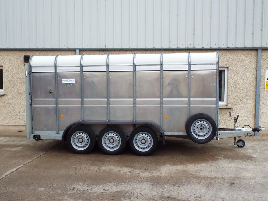 Used Ifor Williams TA510 14ft Tri Axle Cattle Trailer - McCullagh Machinery