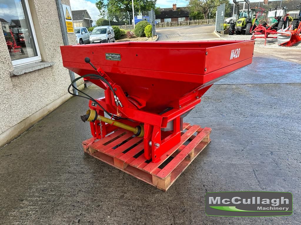 Rauch 1 Tonne Twin Spinner Fertiliser Spreader - McCullagh Machinery