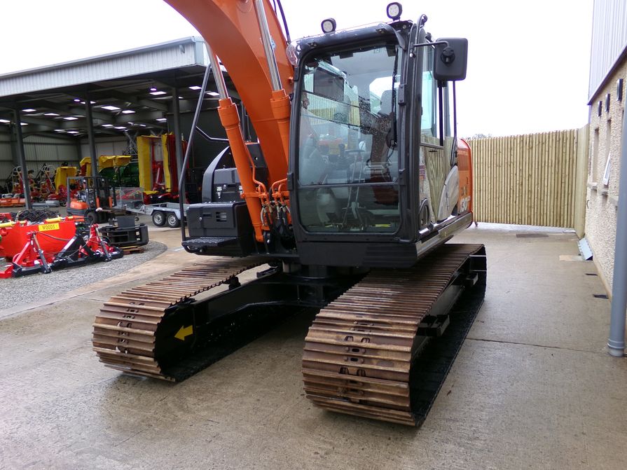 2021 Hitachi ZX130 LCN-6 13 Tonne Digger - McCullagh Machinery