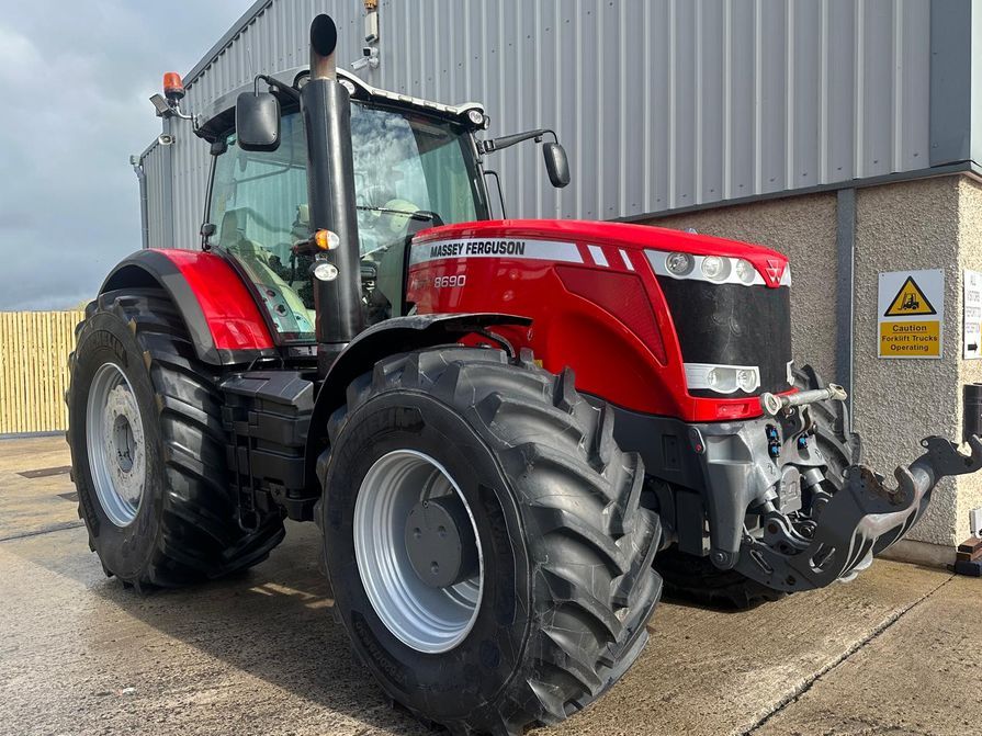 2012 Massey Ferguson 8690 Dyna VT - McCullagh Machinery