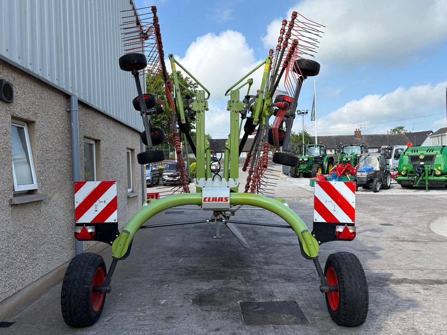 Used Claas 2600 20ft Twin Rotor Rake - McCullagh Machinery