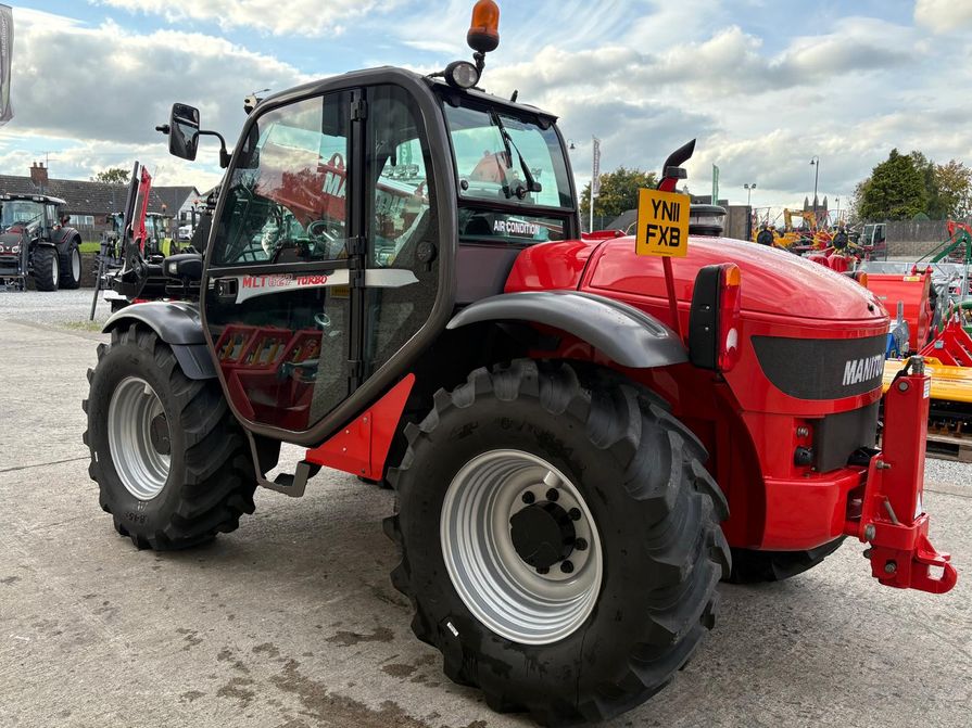 2011 Manitou MLT 627 Turbo - McCullagh Machinery