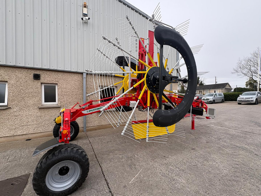 New Pottinger 882 FLOWTAST Rake - McCullagh Machinery
