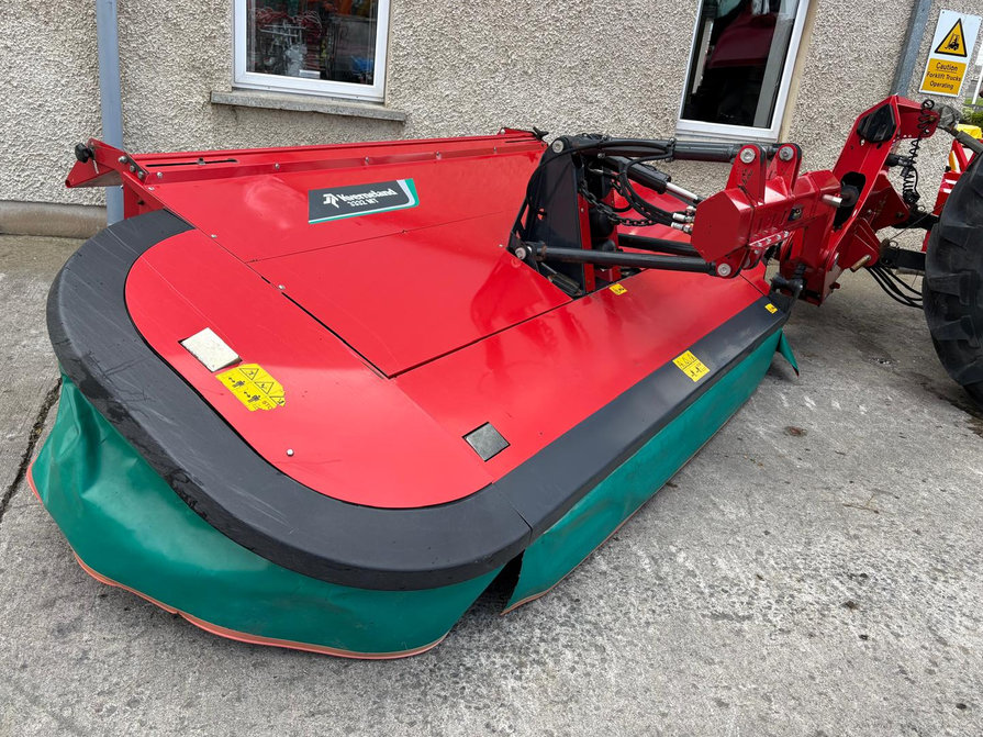 New Kuhn 280 9ft Disc Mower - McCullagh Machinery