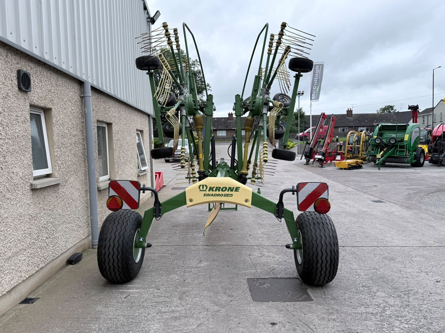 Krone 640 Rake 2020 Krone 640 20ft Twin Rotor Rake - McCullagh Machinery